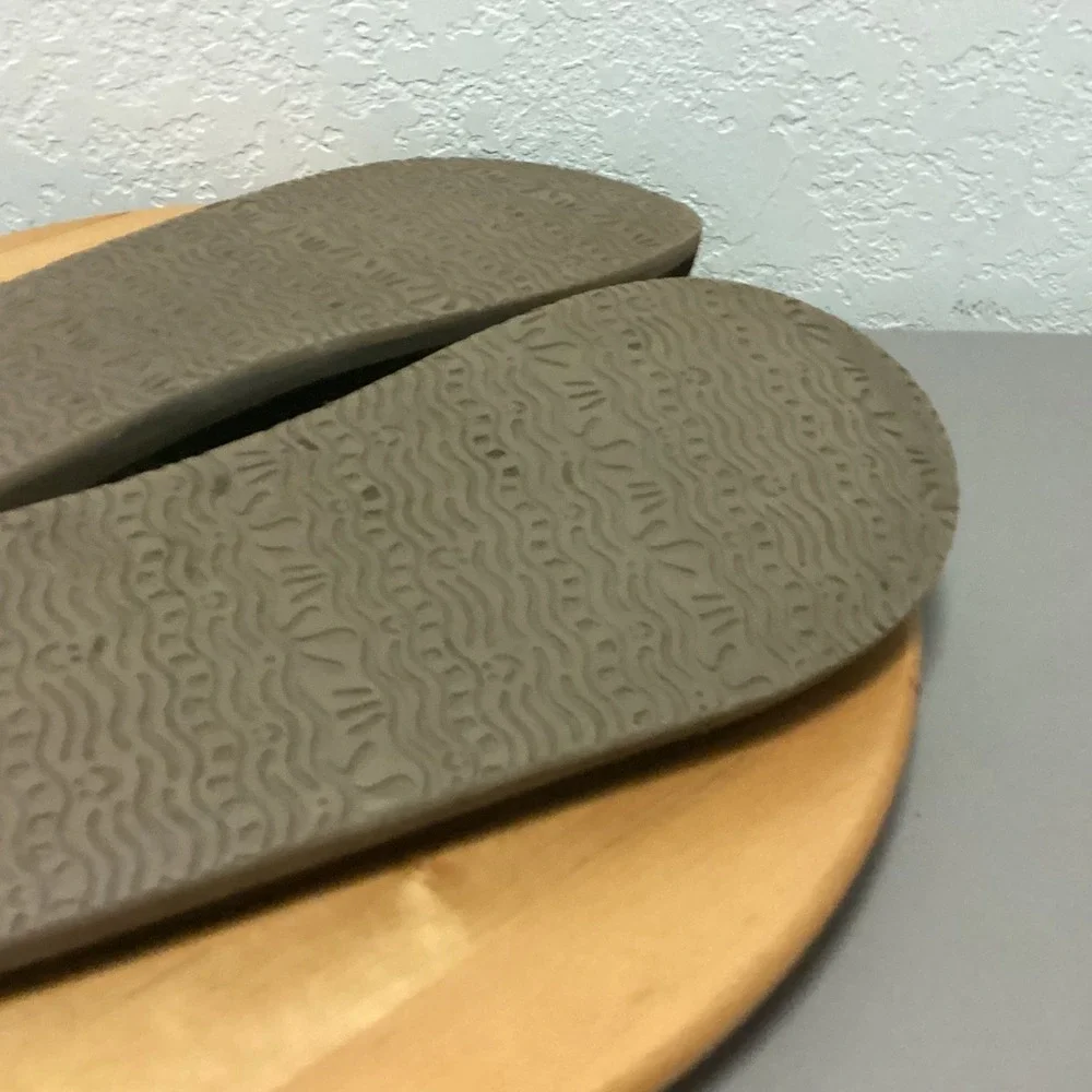 Sanuk Big Swell Flip Flops Sandals Olive Green Men Size 13 Vacation‎ Beach Pool